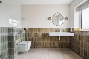 Photo 14- click for photo gallery